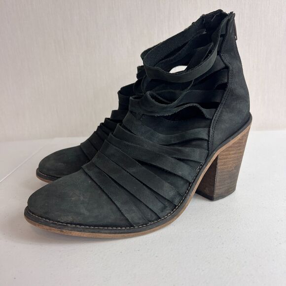 Free People Women's Hybrid Black Leather Strappy Heeled Bootie Size 9 (EU 39) - Picture 1 of 10